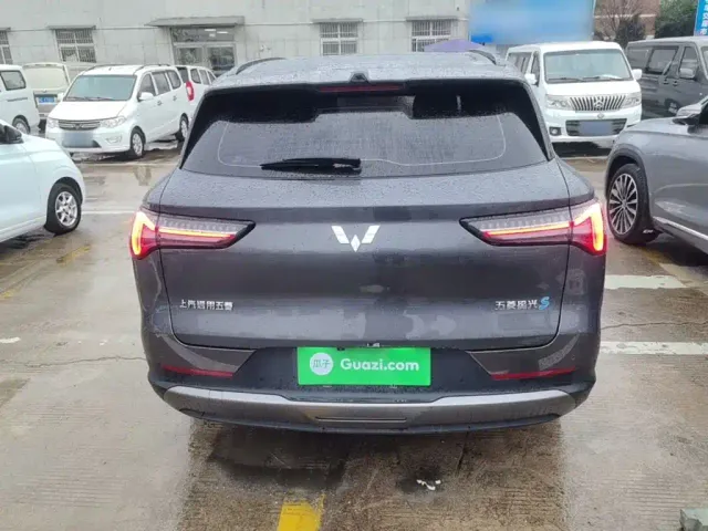 Wuling Starlight S — Фото автомобиля 5