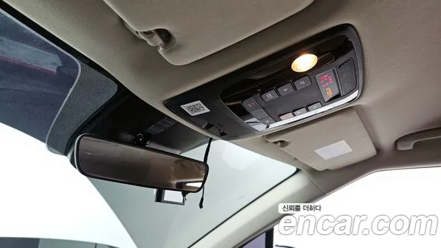 Kia Canival Carnival 4 поколение Бензин 9 мест Prestige — Фото автомобиля 18