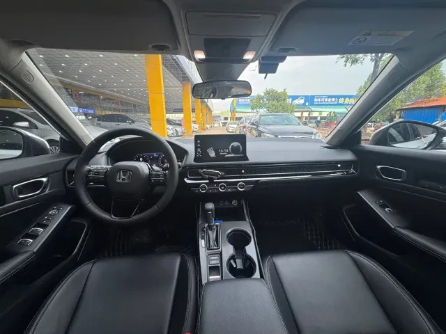 Honda Civic — Фото автомобиля 7