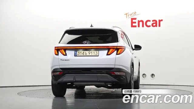 Hyundai Tucson Tucson (NX4) Бензин 1.6 турбо 2WD — Фото автомобиля 4