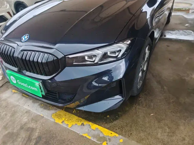 BMW i3 — Фото автомобиля 23