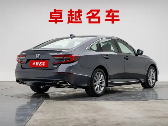 Honda Accord — Фото автомобиля 2