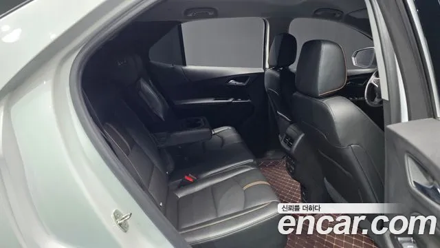 ChevroletGMDaewoo Equinox Новый Next Equinox 2WD Premier — Фото автомобиля 12