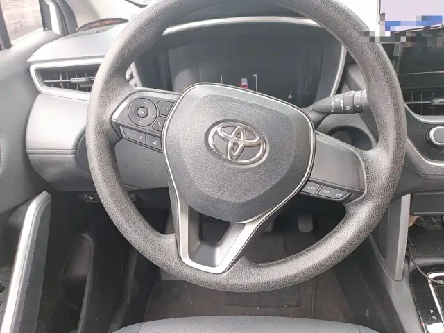 Toyota Frontlander — Фото автомобиля 11