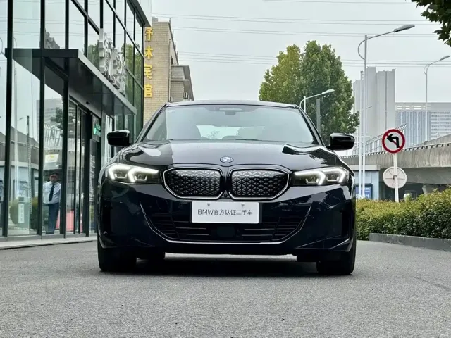BMW i3 — Фото автомобиля 2