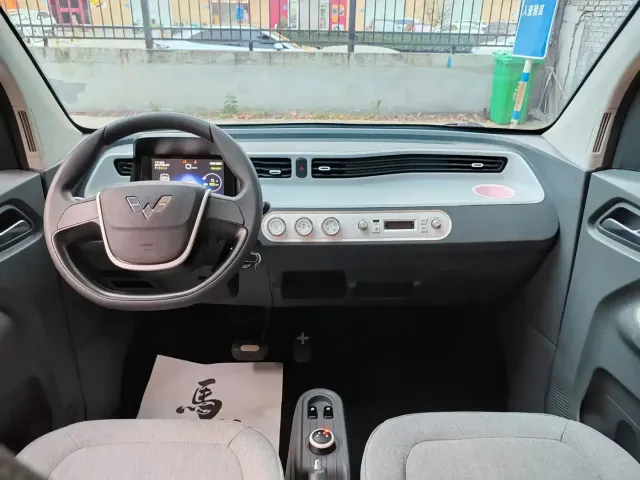 Wuling Hongguang Mini EV — Фото автомобиля 8