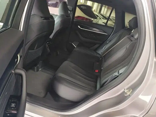 Geely Xingyue L — Фото автомобиля 16