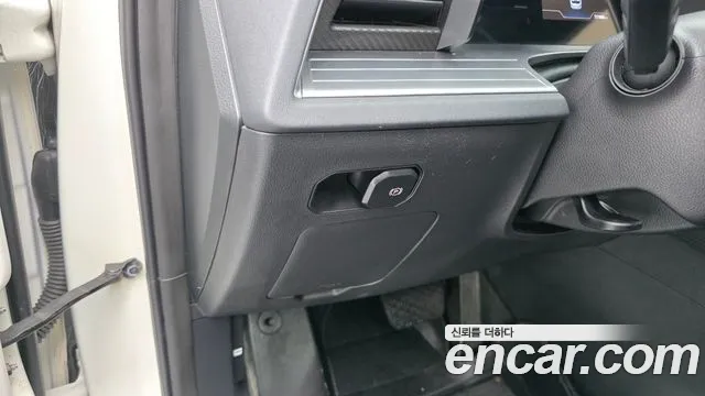KG_Mobility_Ssangyong Torres Бензин 1.5 2WD — Фото автомобиля 12