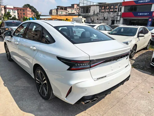 Chery Arrizo 8 — Фото автомобиля 9