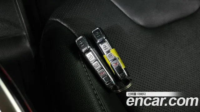 Kia Niro Niro Plus Air — Фото автомобиля 16