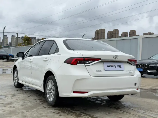 Toyota Corolla — Фото автомобиля 6