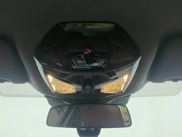 BMW i5 — Фото автомобиля 24