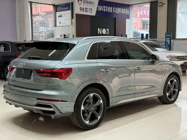 Audi Q3 — Фото автомобиля 4