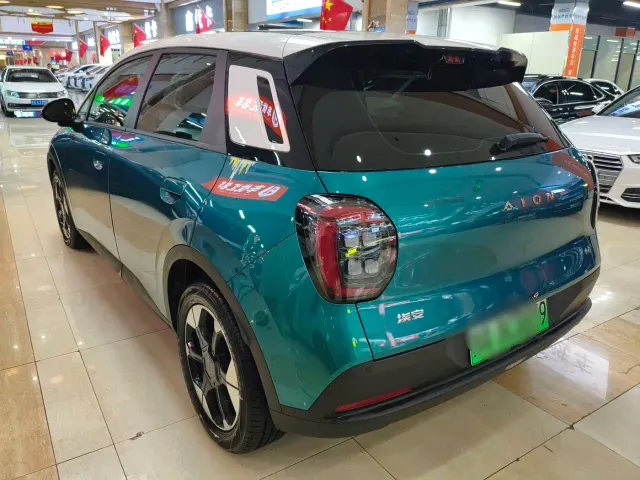 GAC Aion UT — Фото автомобиля 7