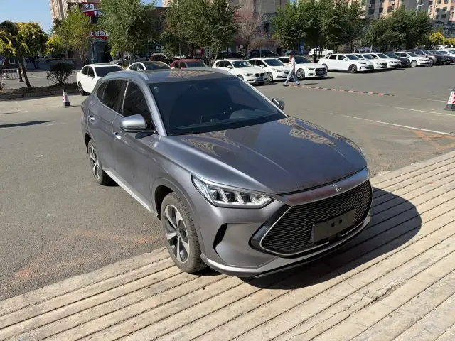 Фотография автомобиля — BYD Song PLUS