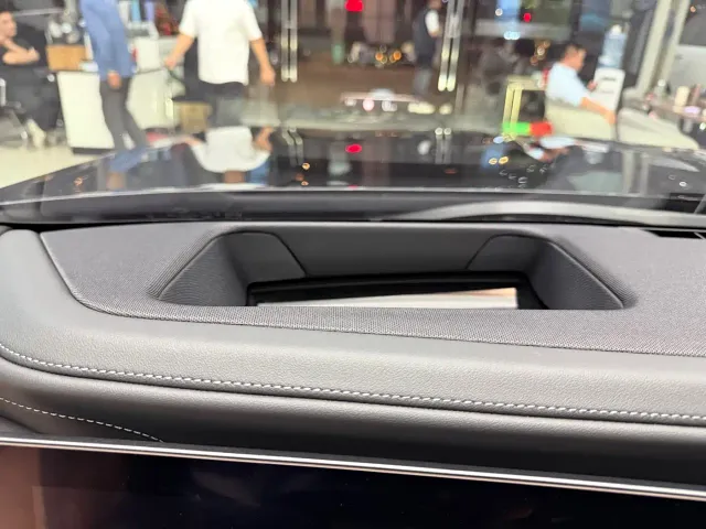 BMW 7 Series — Фото автомобиля 21