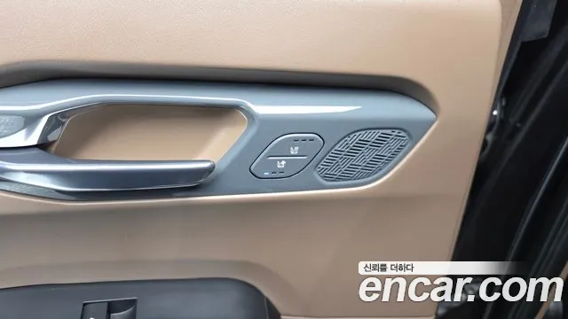 Kia EV9 — Фото автомобиля 28