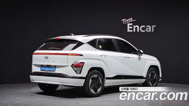 Hyundai Kona — Фото автомобиля 2