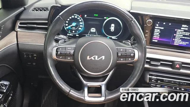 Kia K5 Generation 3 — Фото автомобиля 20