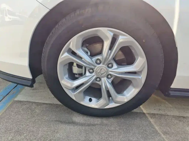 Honda Accord — Фото автомобиля 24