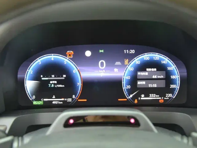 Toyota Vellfire — Фото автомобиля 7