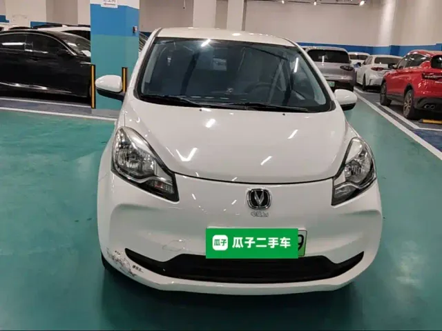 Changan Benben E-Star — Фото автомобиля 2