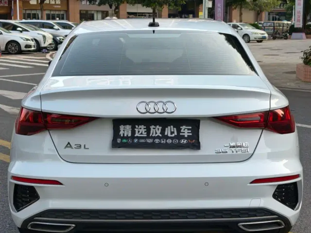 Audi A3 — Фото автомобиля 5
