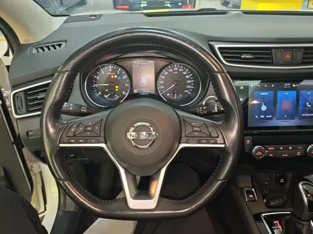 Nissan Qashqai — Фото автомобиля 10
