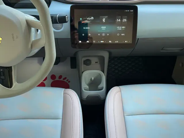Leapmotor T03 — Фото автомобиля 11