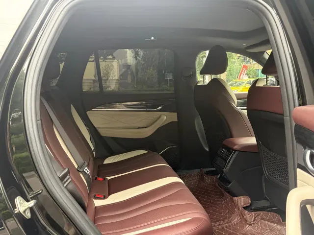 Geely Xingyue L — Фото автомобиля 13
