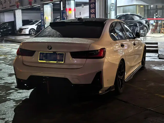 BMW 3 Series — Фото автомобиля 9