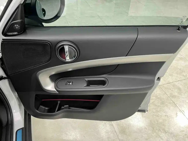 MINI Countryman — Фото автомобиля 17