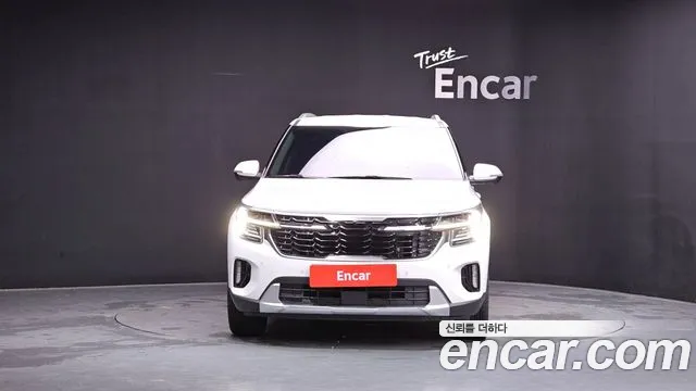 Kia Seltos Бензин 1.6 турбо 2WD — Фото автомобиля 2