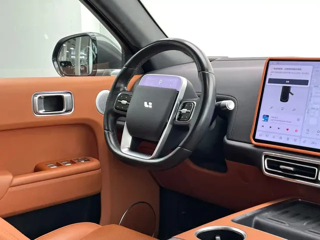 Li Auto Li Auto L7 2024 Pro — Фото автомобиля 10
