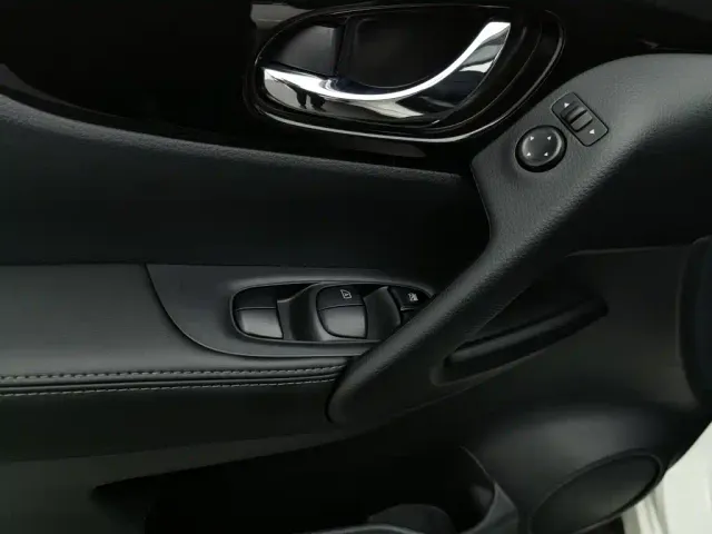 Nissan Qashqai — Фото автомобиля 9