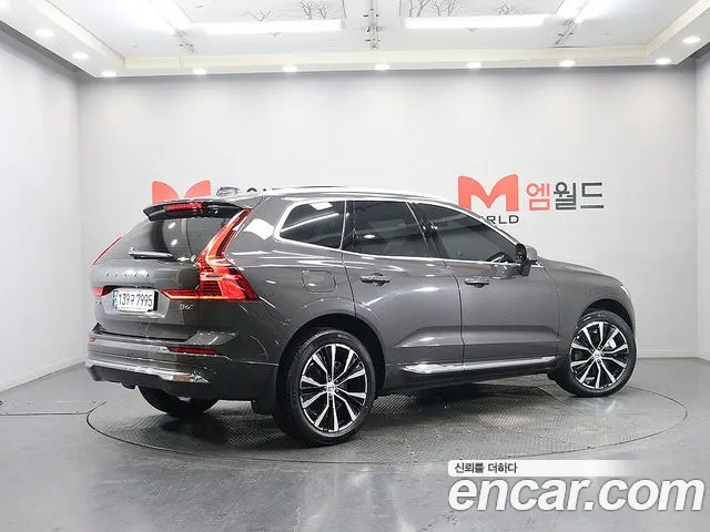 Volvo XC60 2nd Gen — Фото автомобиля 2