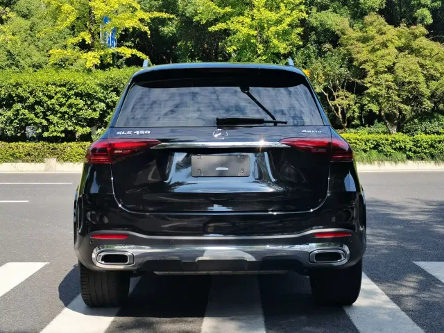 Mercedes-Benz GLE-Class — Фото автомобиля 4