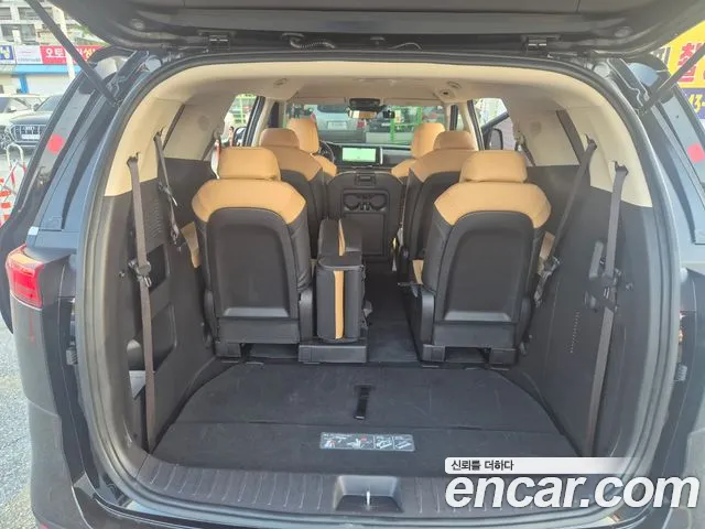 Kia Canival Carnival 4 поколение 11 мест Prestige — Фото автомобиля 12