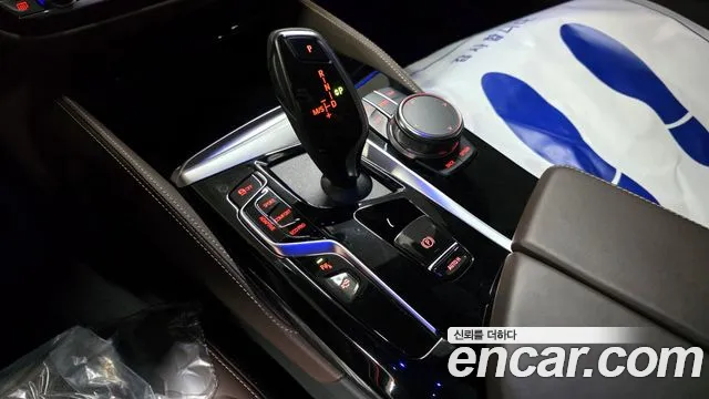 BMW 5 Series G30 — Фото автомобиля 14