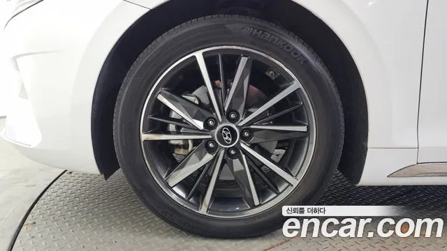 Hyundai Grandeur New — Фото автомобиля 5
