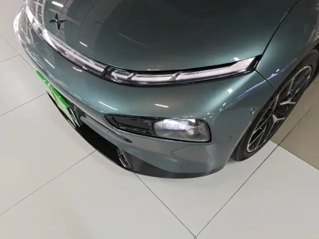 Xpeng P7 — Фото автомобиля 23