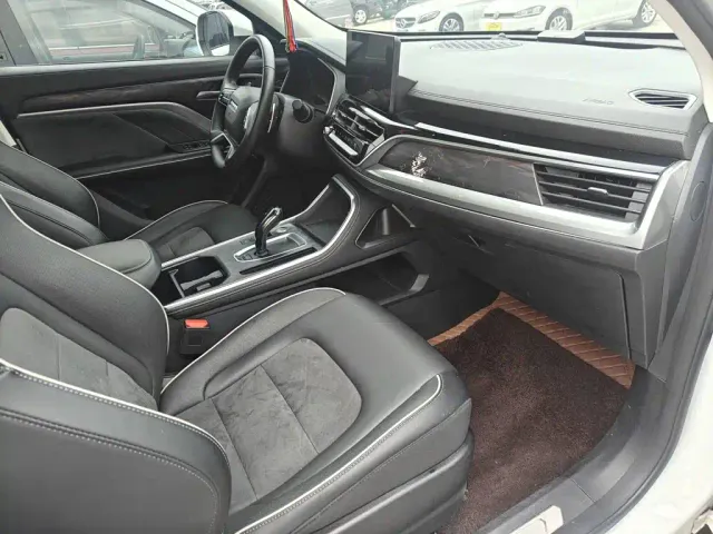 Haval H6 — Фото автомобиля 14