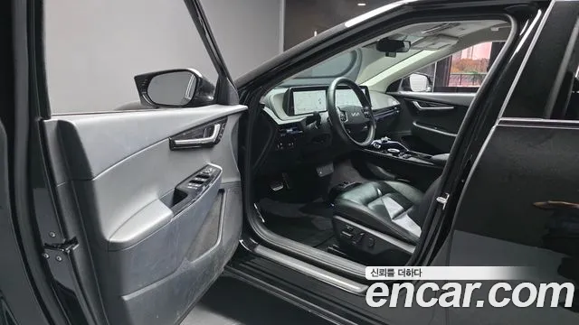 Kia EV6 — Фото автомобиля 10