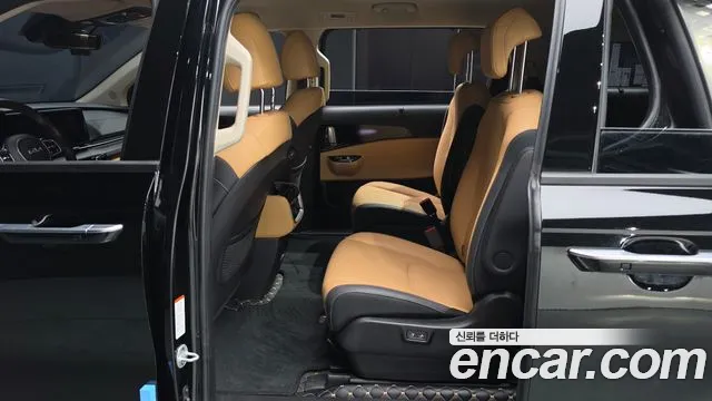 Kia Canival Carnival 4 поколение Бензин 9 мест Signature — Фото автомобиля 12