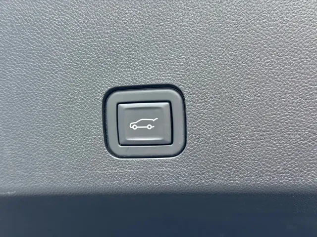 Cadillac XT6 — Фото автомобиля 22