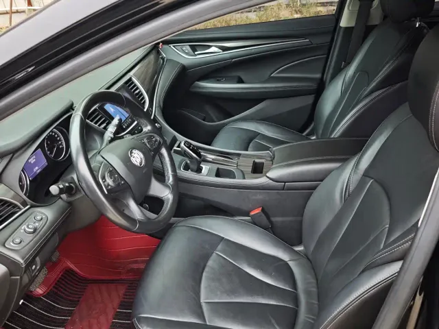 Buick LaCrosse — Фото автомобиля 7