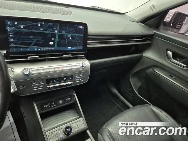 Hyundai Kona — Фото автомобиля 11