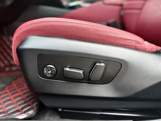 BMW BMW 5 Series 2024 530Li Premium M Sport Package — Фото автомобиля 18