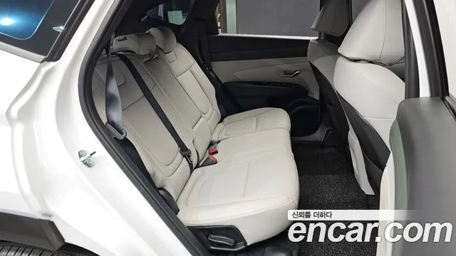 Hyundai Tucson Новый Tucson (NX4) Бензин 1.6 турбо 2WD — Фото автомобиля 12