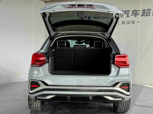 Audi Q2L — Фото автомобиля 20